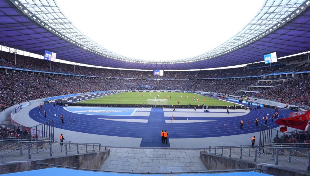 Une photo de l'intérieur du stade de l'Euro 2024 à Berlin.