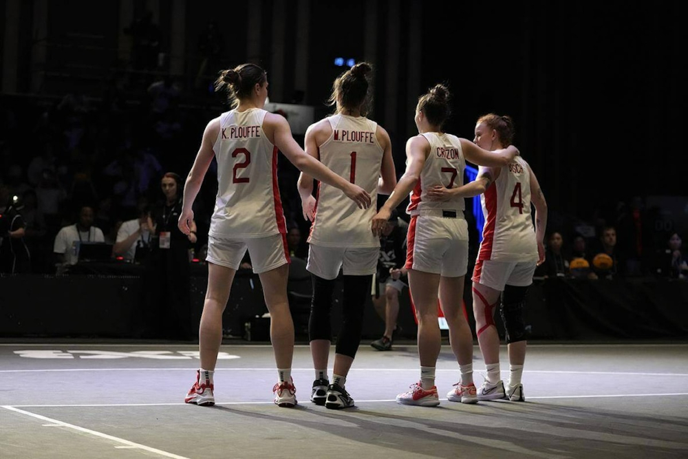 L'équipe canadienne de basketball féminin 3x3